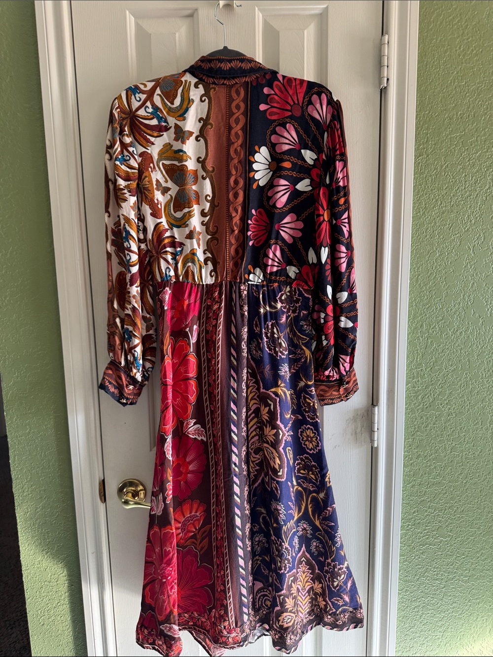 Farm Rio Miranda Shirt dress - Picture 7 of 7
